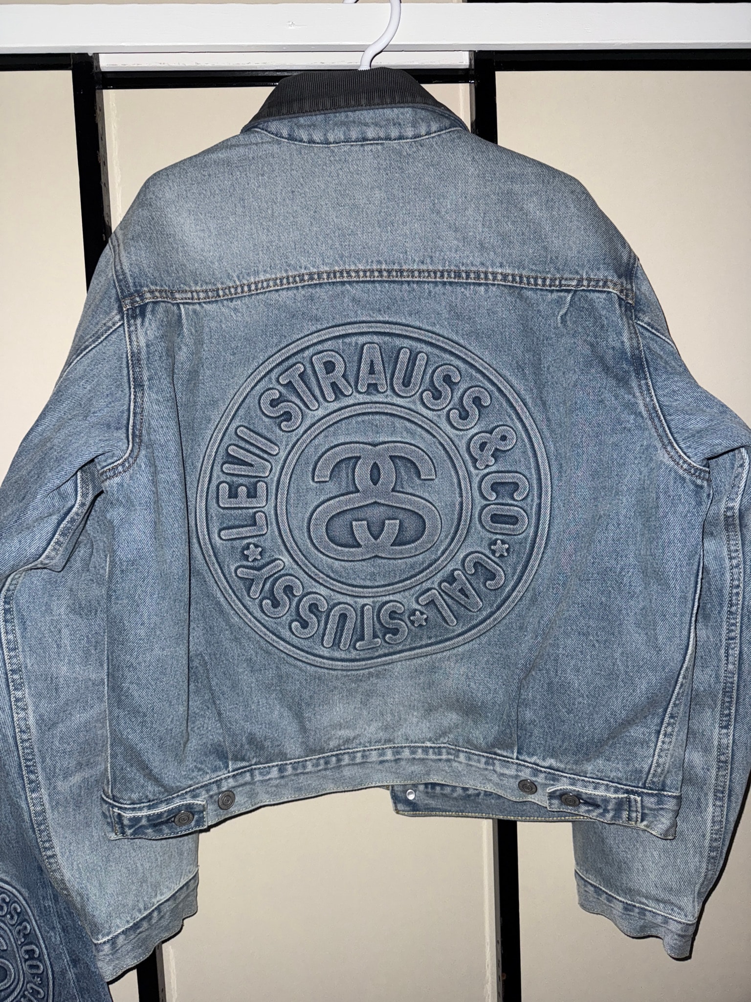 Stussy × Levi's Embossed Trucer "Denim" A5215-0000