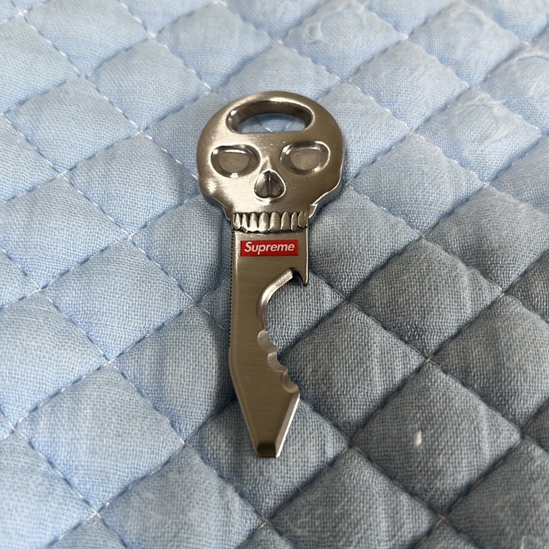 Supreme x Nite Ize Skull Key Tool "Silver"