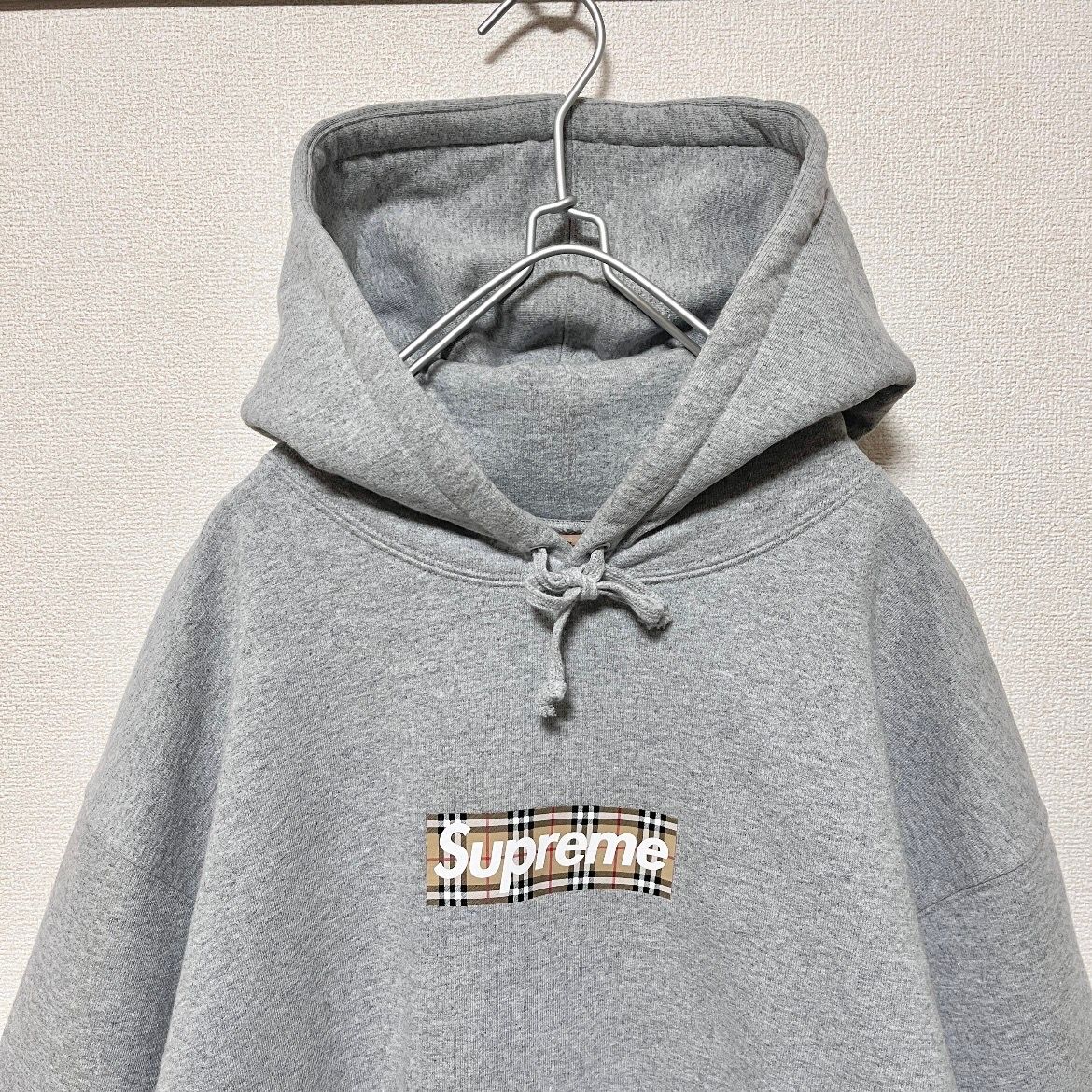 Supreme / Burberry Box Logo Hooded Sweatshirt "Heather Grey"