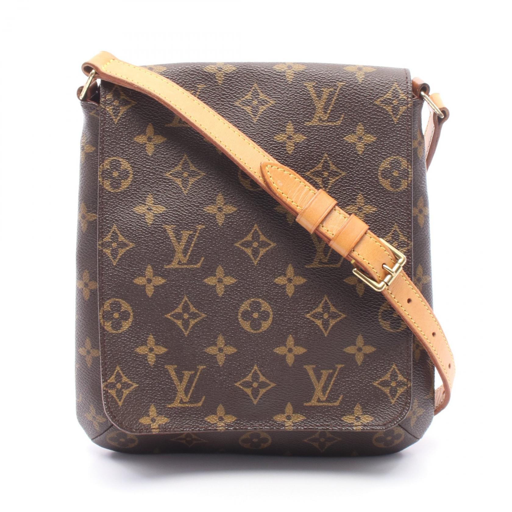 Louis Vuitton Musette Salsa Short Monogram