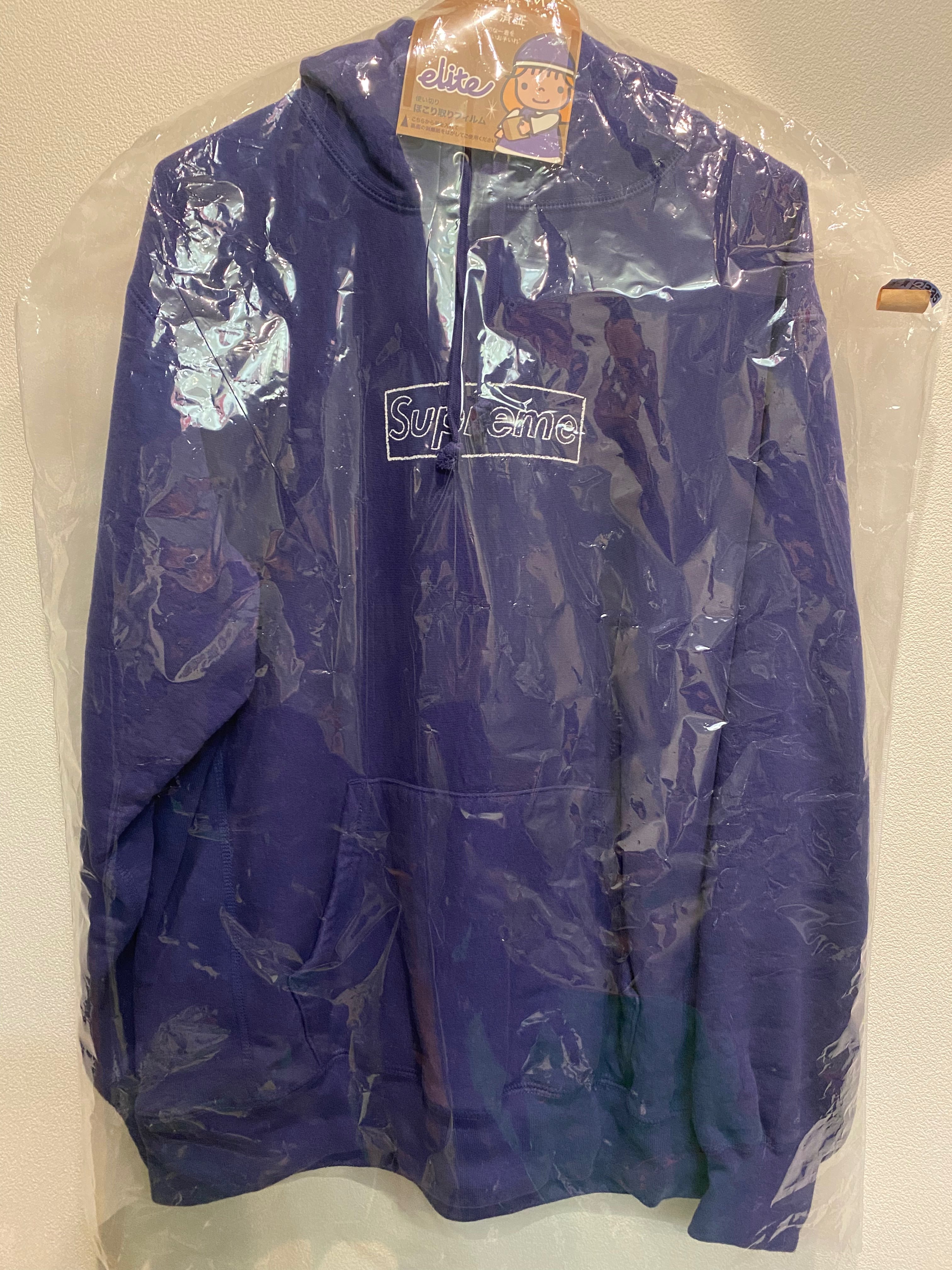 Supreme KAWS Chalk Logo Hooded Sweatshirt "Washed Navy"(2021)