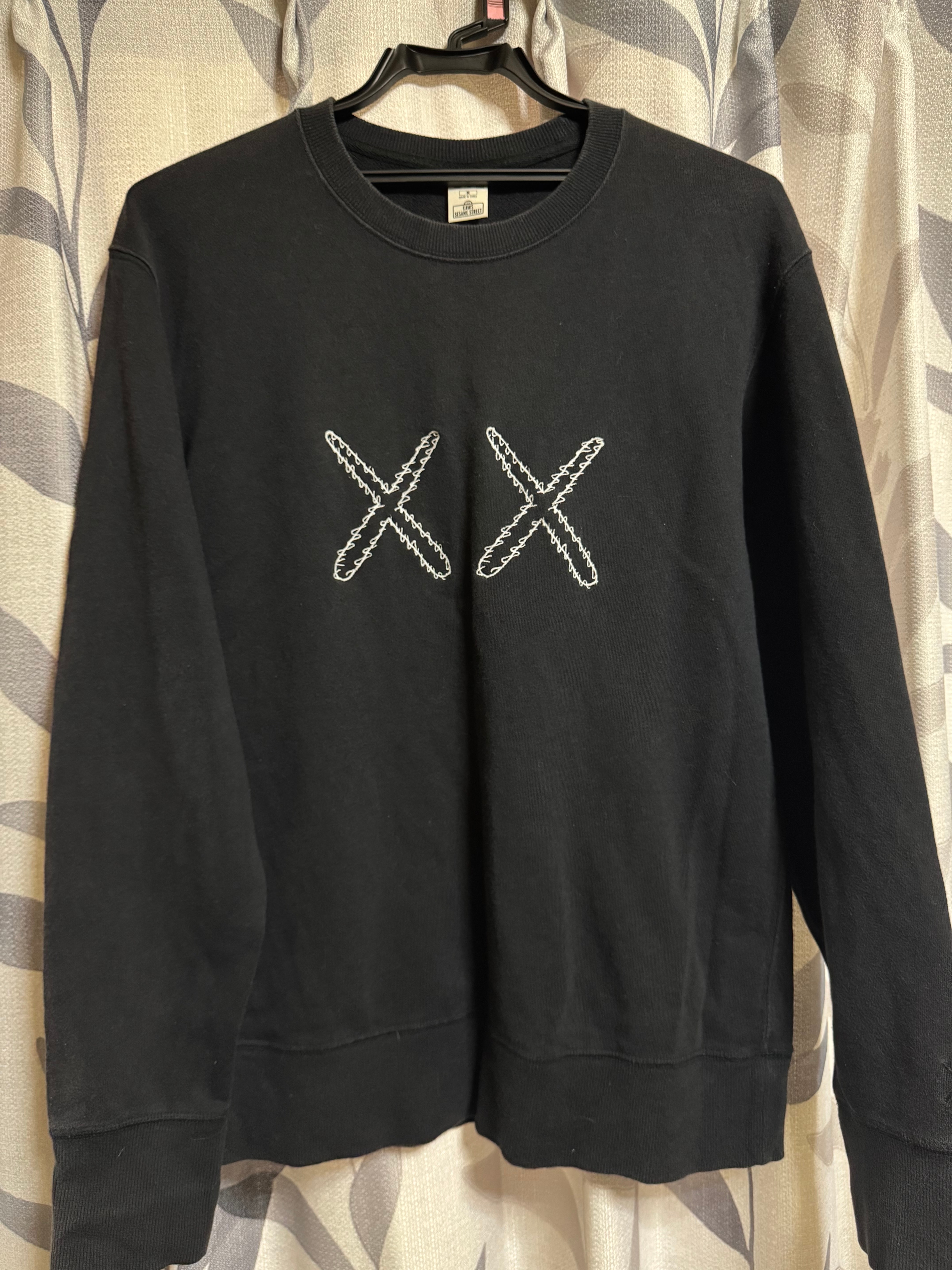 Uniqlo x KAWS x Sesame Street XX Sweatshirt "Black"