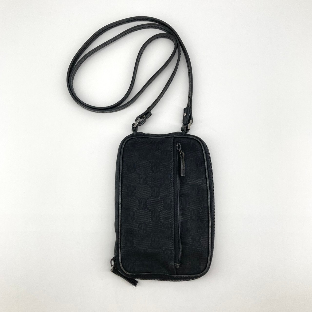 GUCCI(グッチ) GGキャンバス ショルダーバッグ ブラック