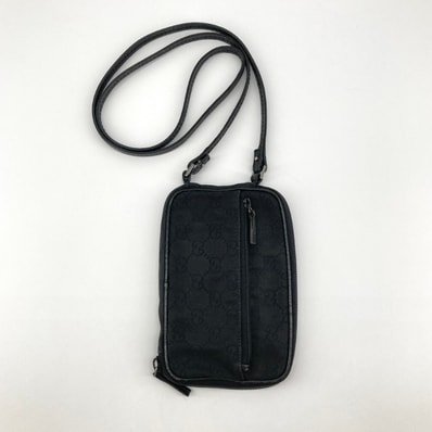 GUCCI(グッチ) GGキャンバス ショルダーバッグ ブラック