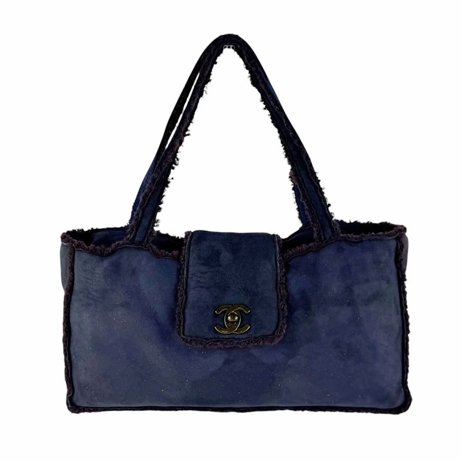 シャネル CHANEL ハンドバッグ ムートンファー ネイビー/ボルドー レディース【中古】 z11056