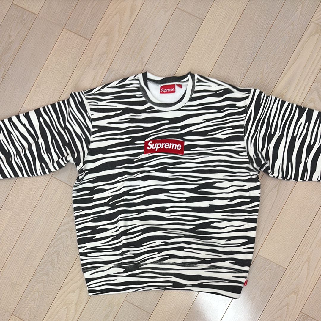 Supreme Box Logo Crewneck "Zebra" (22FW)