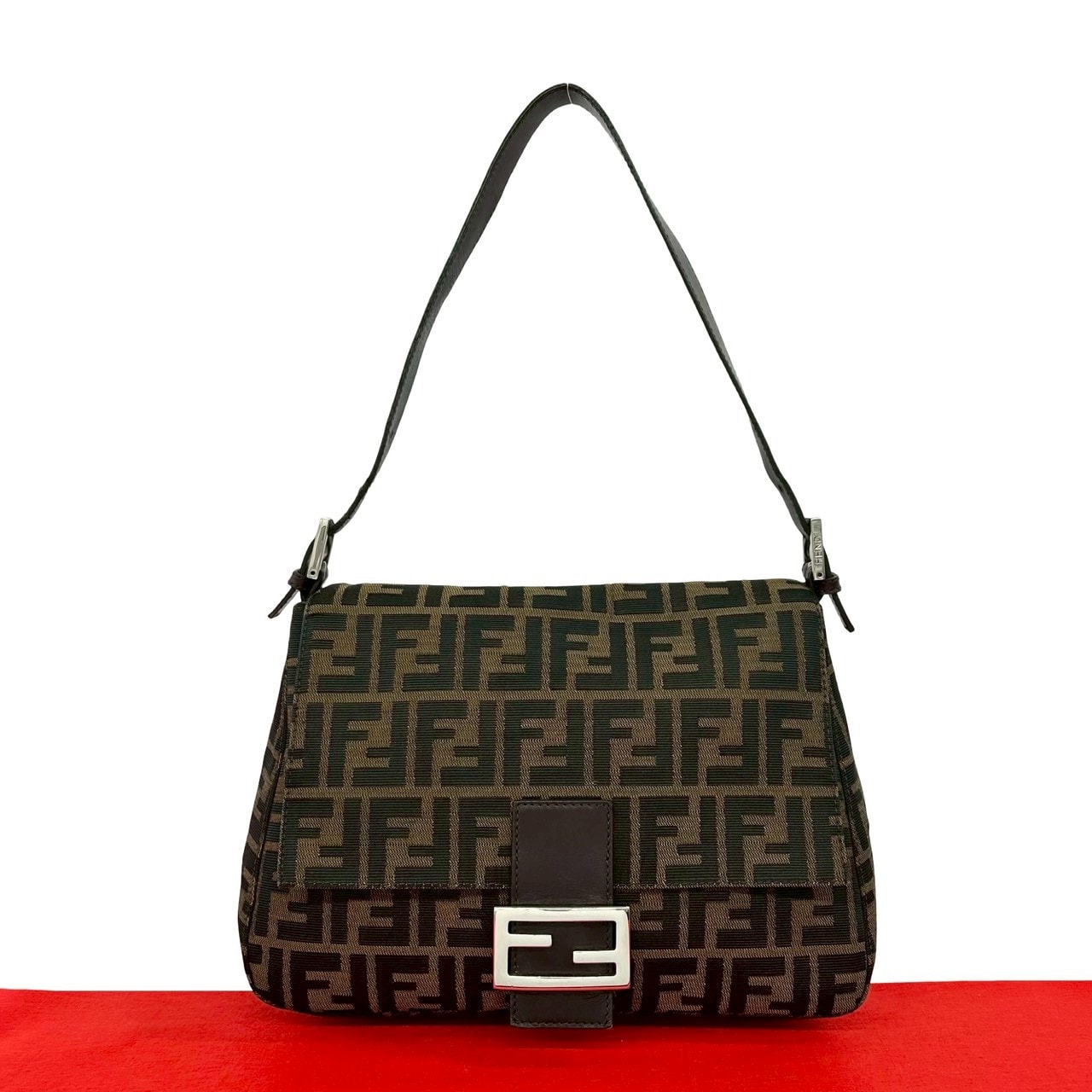 FENDI フェンディ マンマバケット ズッカ FF ロゴ 金具 キャンバス レザー ショルダーバッグ ブラウン
34958