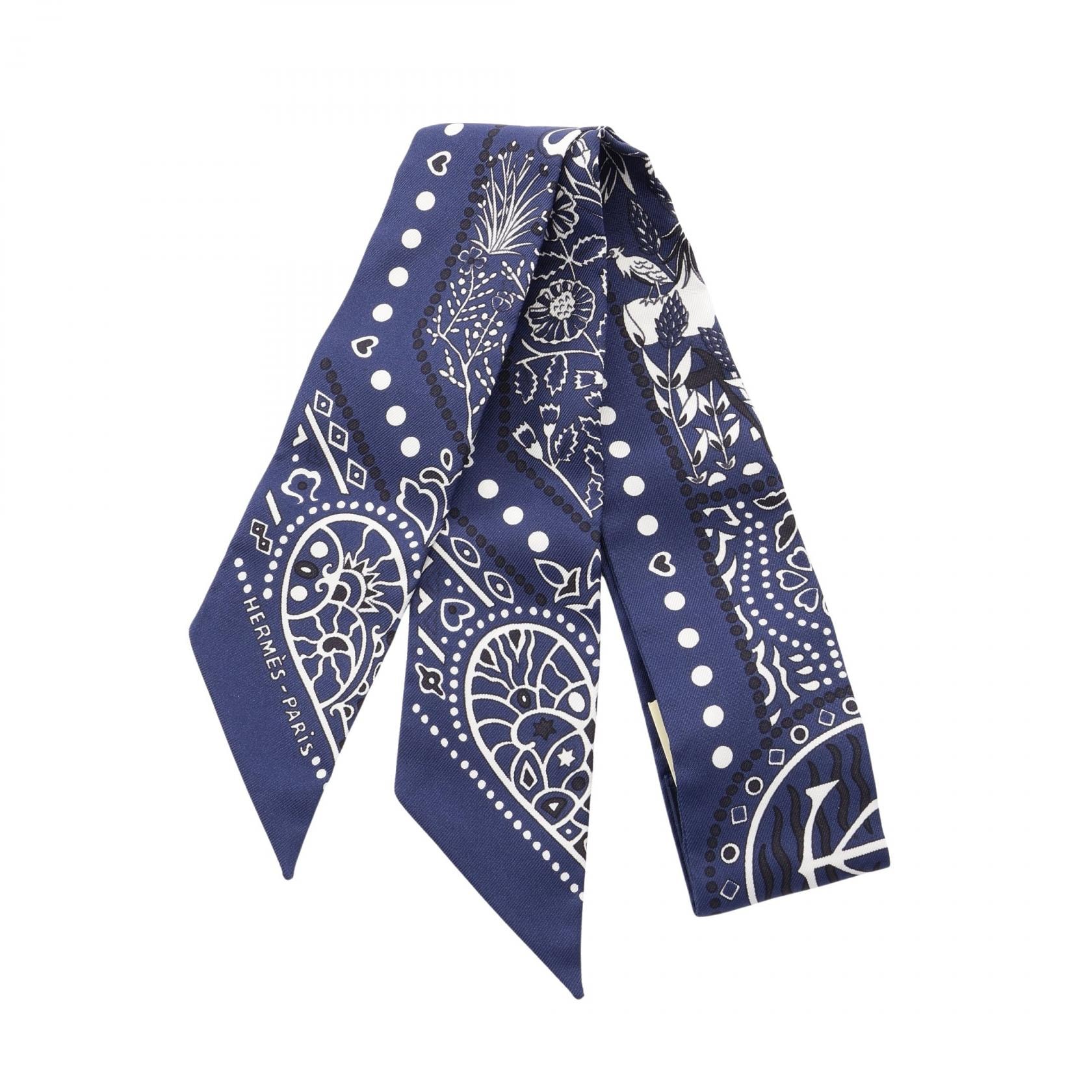 エルメス HERMES ツイリー Entre Ciel et mer Bandana スカーフ 衣料品 シルク シルク レディース ネイビー系 H063017S-01 【中古】