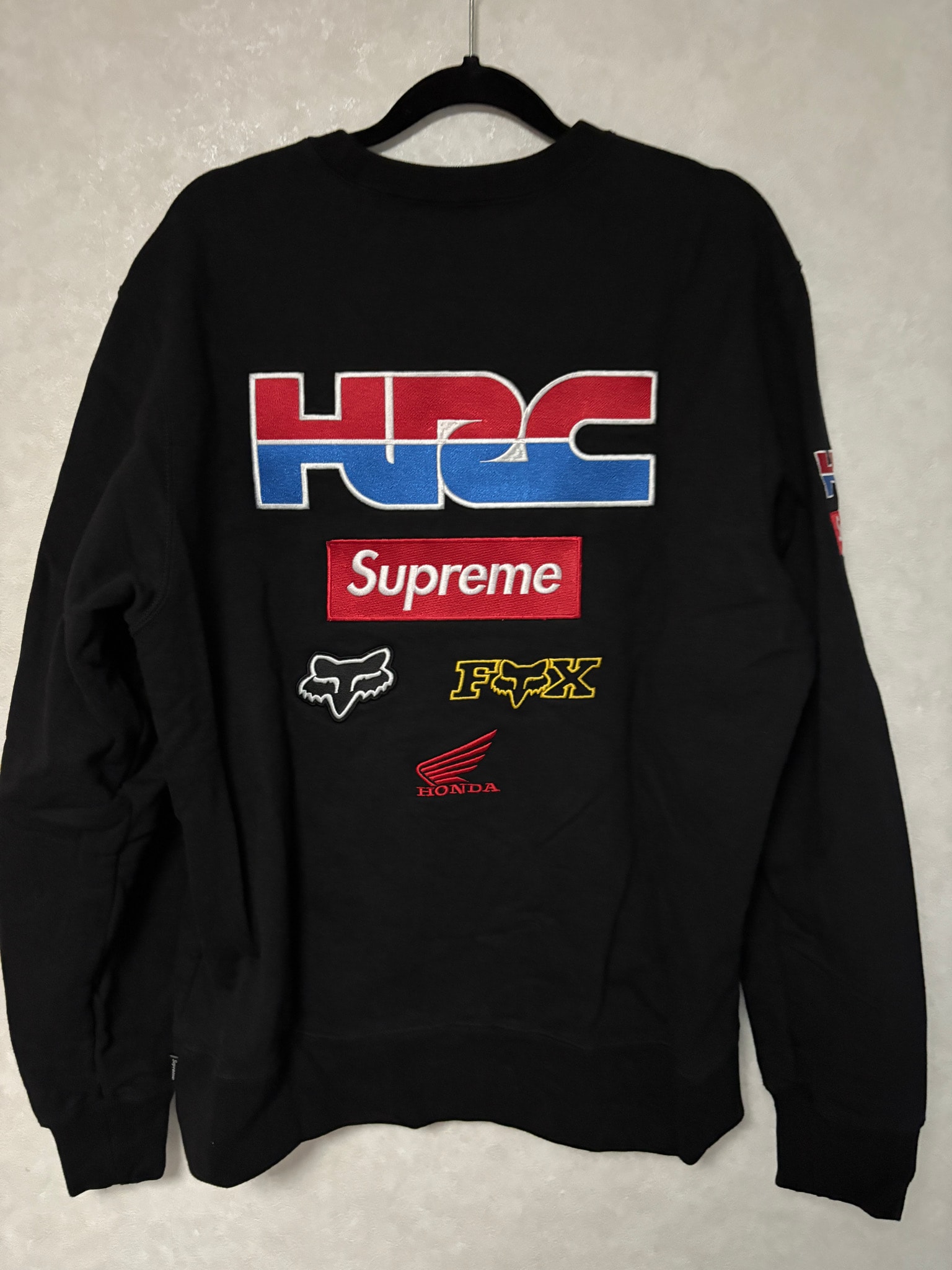 Supreme x Honda x Fox Racing Crewneck "Black"