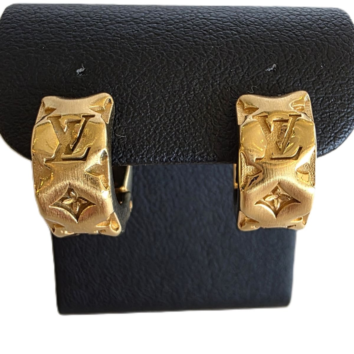 【再値下げ】 LOUIS VUITTON ルイ・ヴィトン ブックル ドレイユ ピロー ナノグラム ループピアス モノグラム イヤーカフ ピアス M00812  レディース【中古】