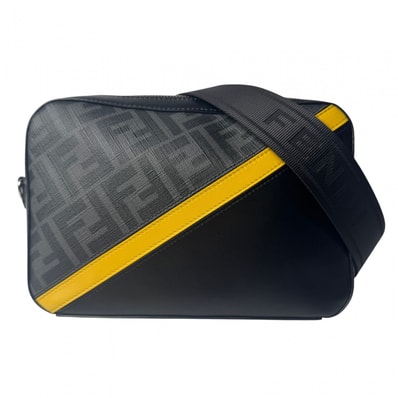 フェンディ FENDI ダイアゴナル カメラバッグ ショルダーバッグ 7M0286 斜めがけ クロスボディ メンズ
