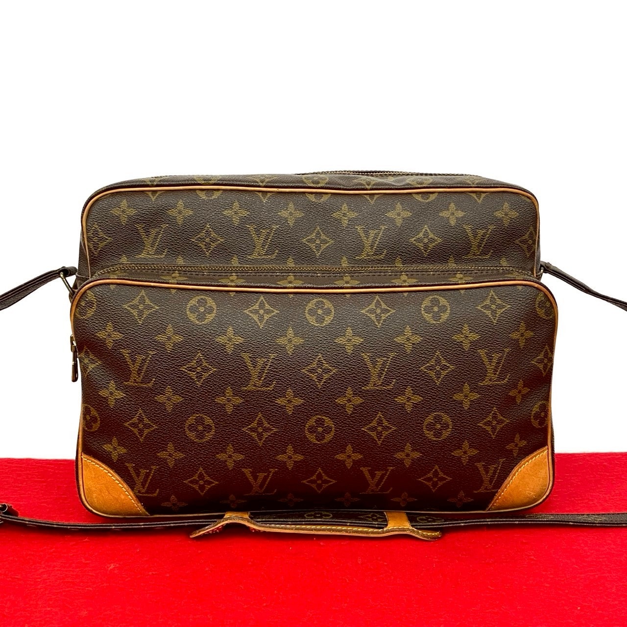 LOUIS VUITTON ルイヴィトン ナイル モノグラム レザー PVC ショルダーバッグ ブラウン
 56775