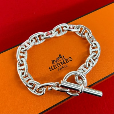 HERMES エルメス シェーヌダンクル MM 16コマ ブレスレット シルバー925 ブレスレット シルバー
32323