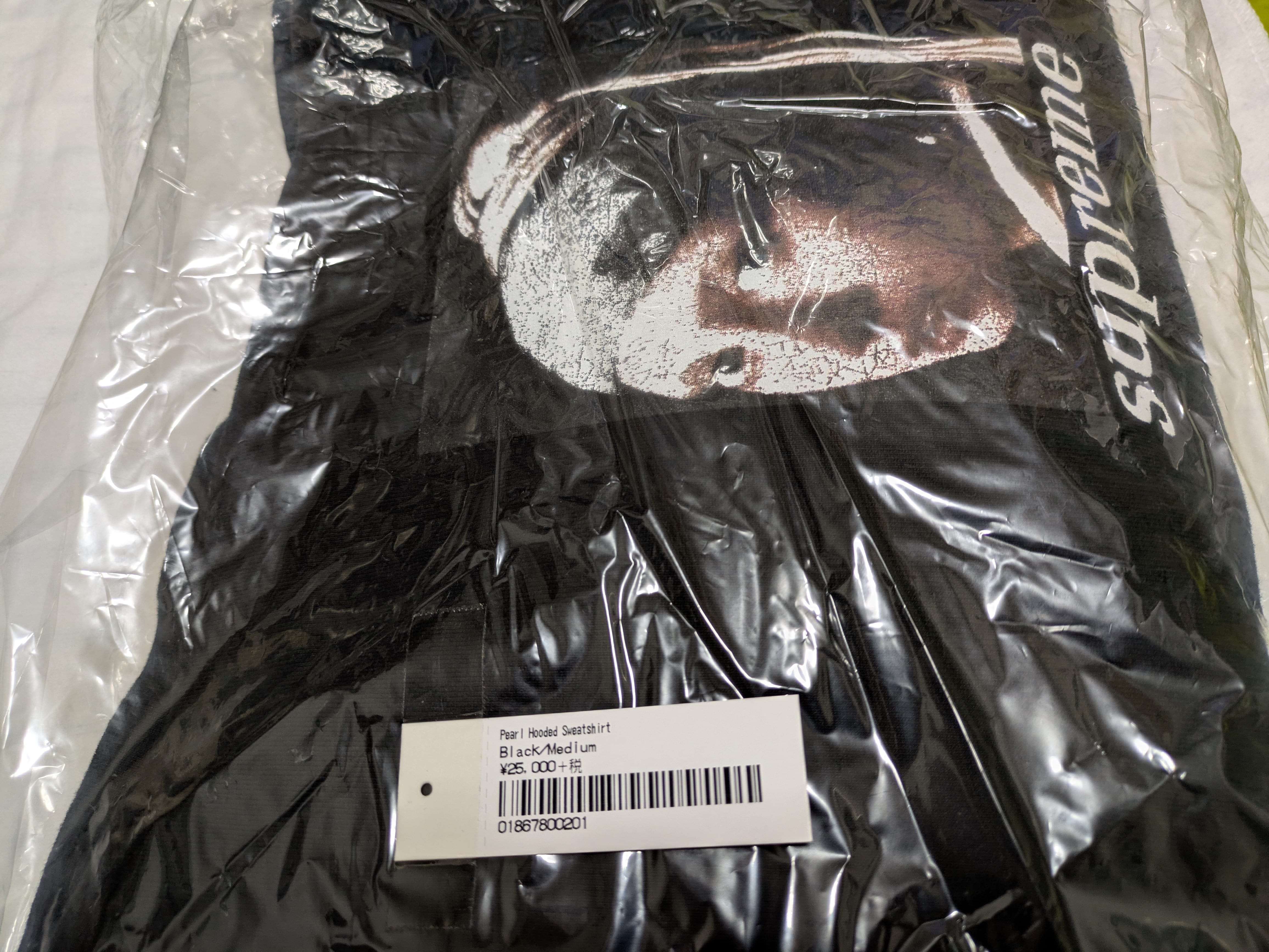 Supreme Pearl Hooded Sweatshirt "Black"