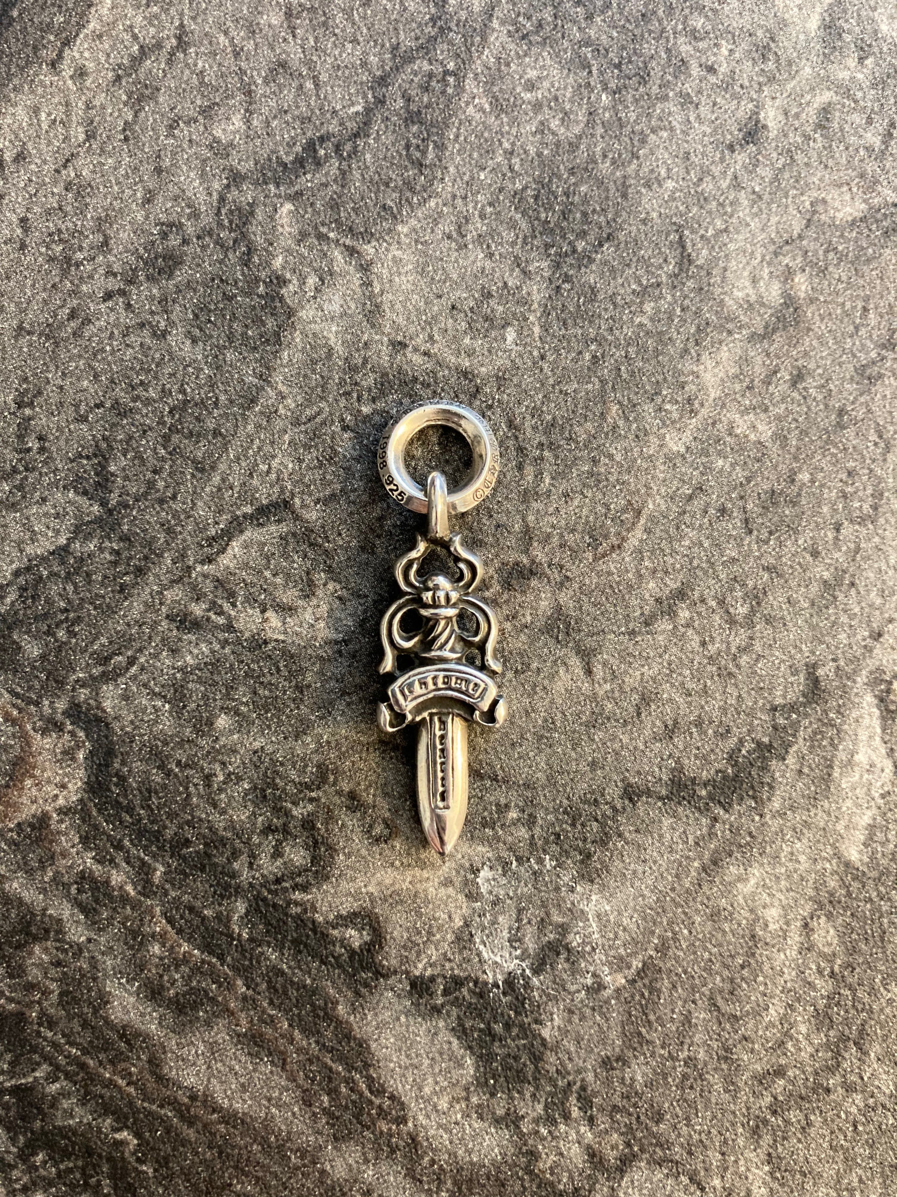 Chrome Hearts # 5 Dagger Charm "Silver"