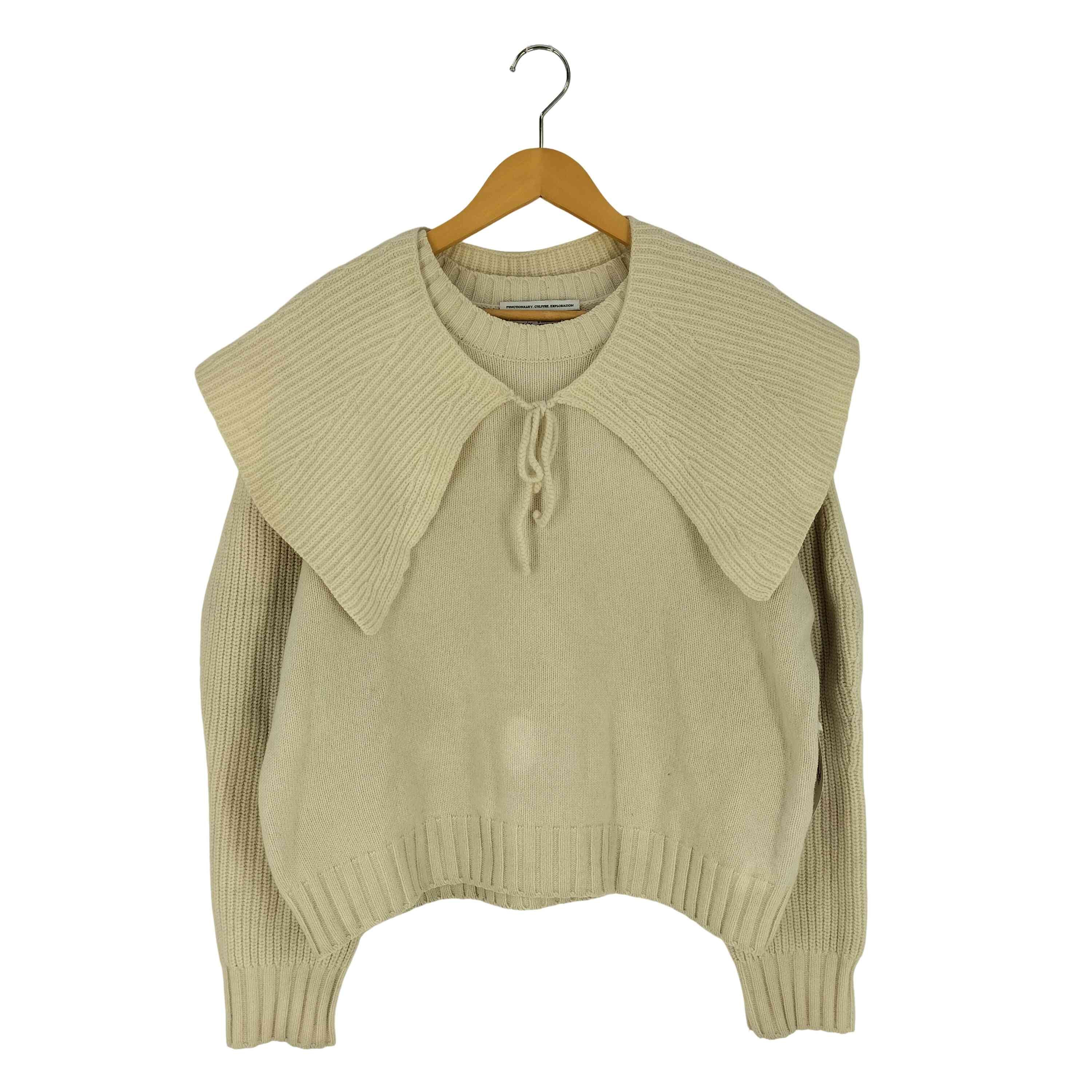 ANDMARY Heart Point Knit Tops 