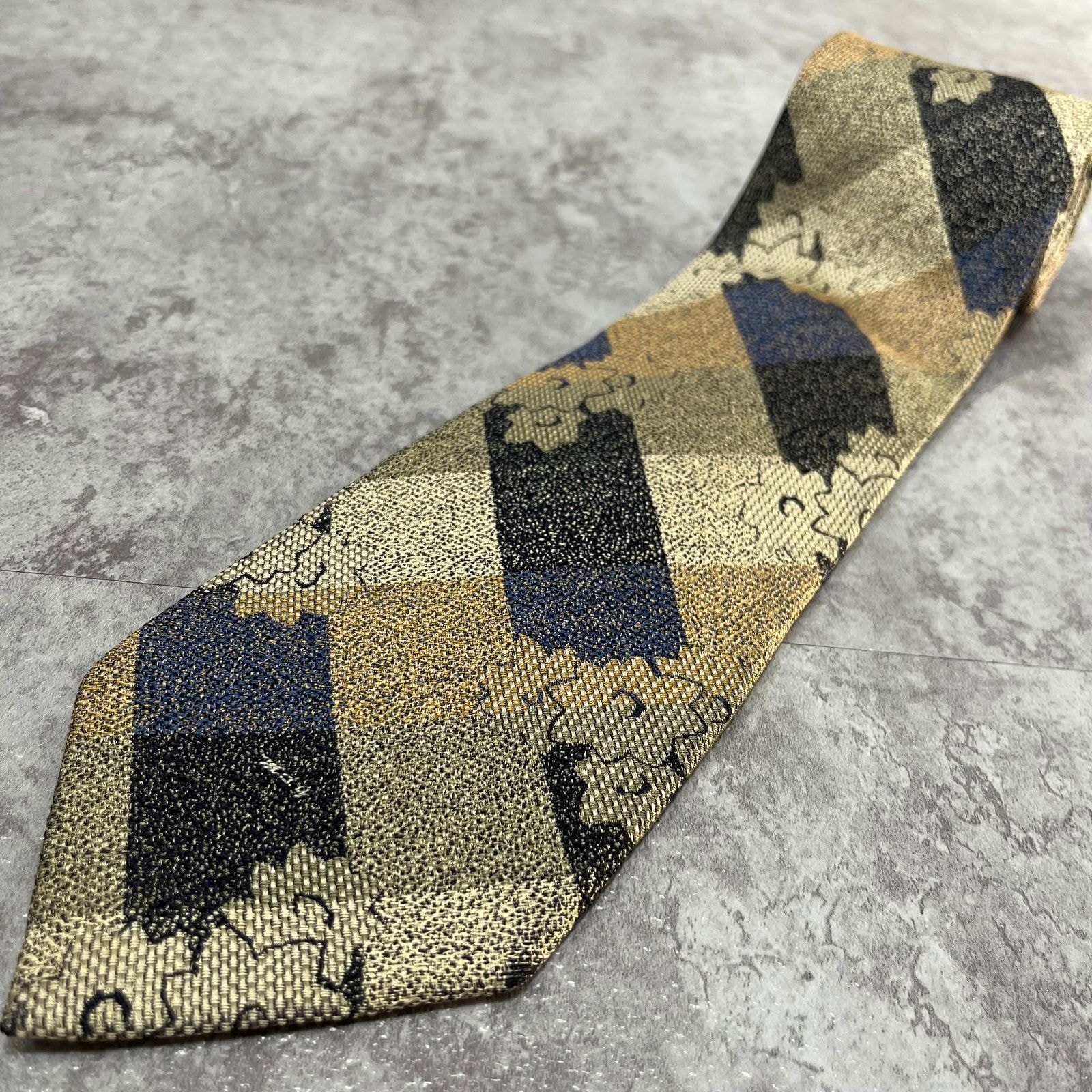 バーバリー ネクタイ メンズ