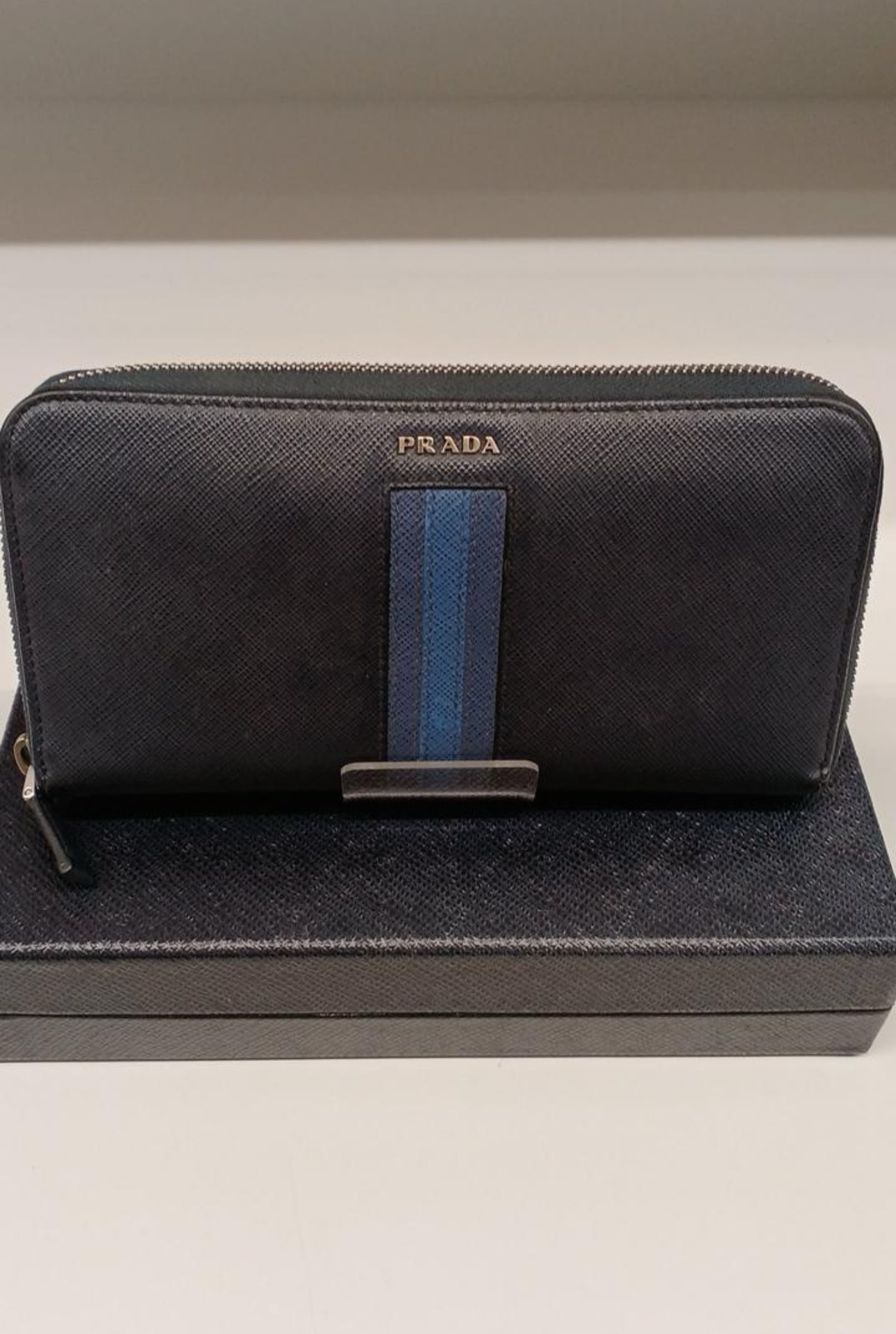 PRADA