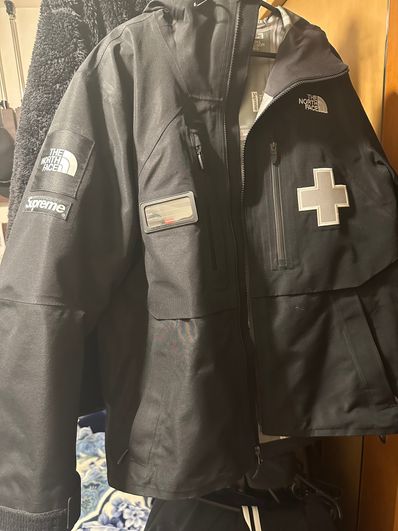 Supreme x The North Face Summit Series Rescue Mountain Pro Jacket "Black"