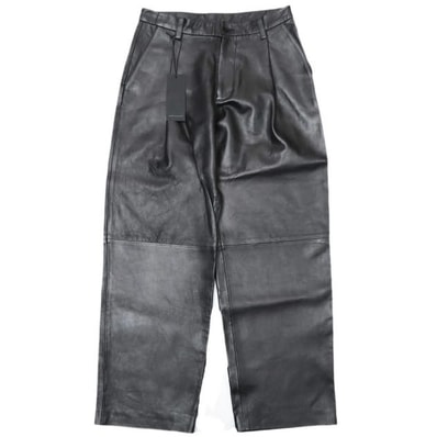 新品 ZARA ザラ ストレートフィットレザーパンツ 5388/485/800 EU40 BLACK 1プリーツ カウレザー ボトムス g28399