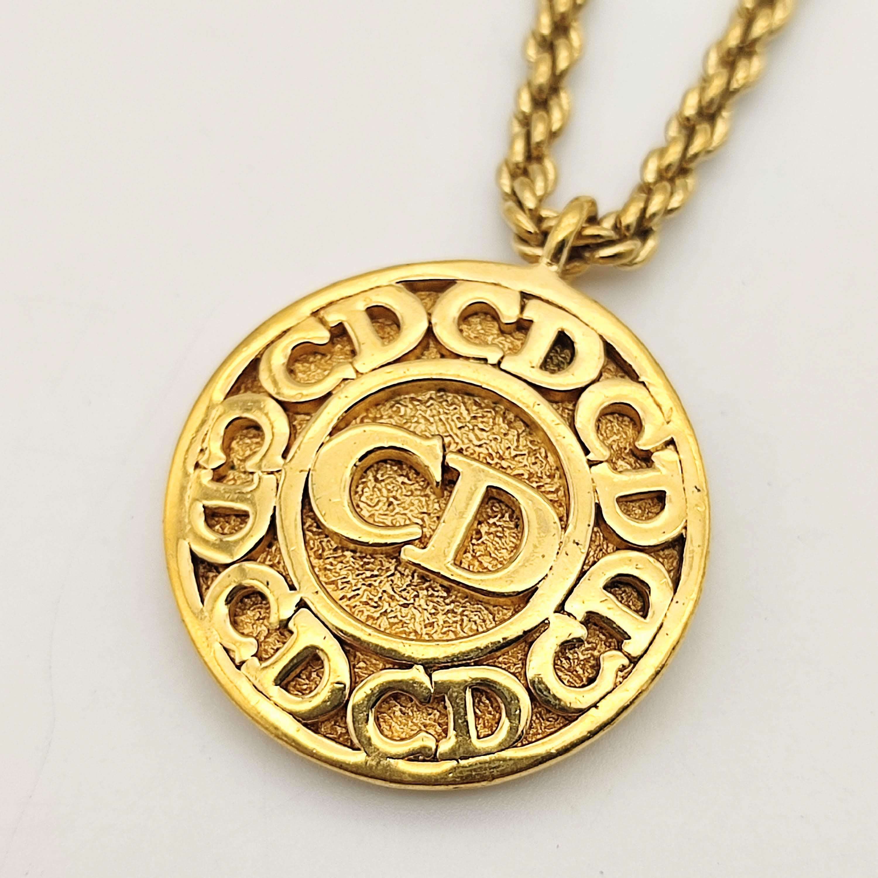 クリスチャンディオール DIOR CDロゴ メダルネックレス ゴールド