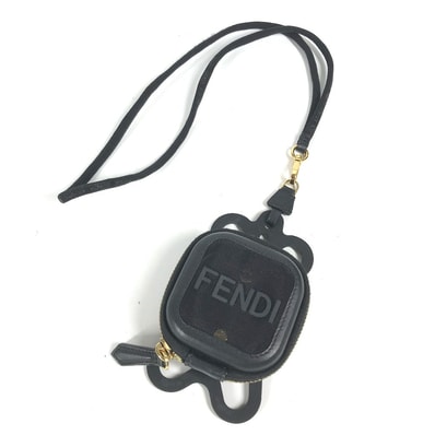 フェンディ FENDI ロゴ スマホポーチ ケース メッシュ ストラップ付 iphone アイフォン スマホケース スマートフォンケース ラバー ブラック 新品同様