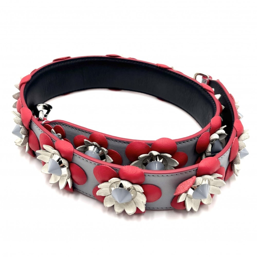 FENDI フェンディ 小物 ストラップユー ショルダーストラップ フラワーモチーフ レザー    レッド 赤 ライトブルー シルバー金具 レディース【中古品】