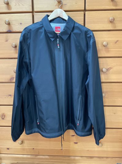 Supreme x The North Face Summit Series Outer Tape Seam Coaches Jacket "Black"