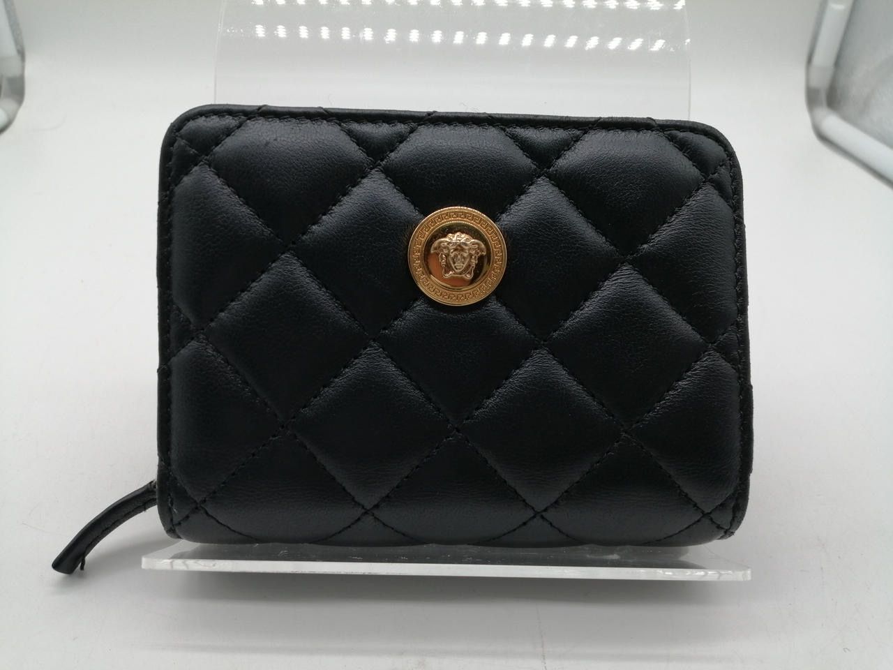 VERSACE