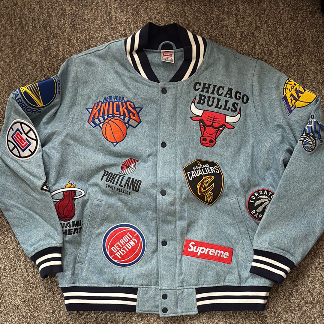 Supreme / Nike®/NBA Teams Warm-Up Jacket "Blue"
