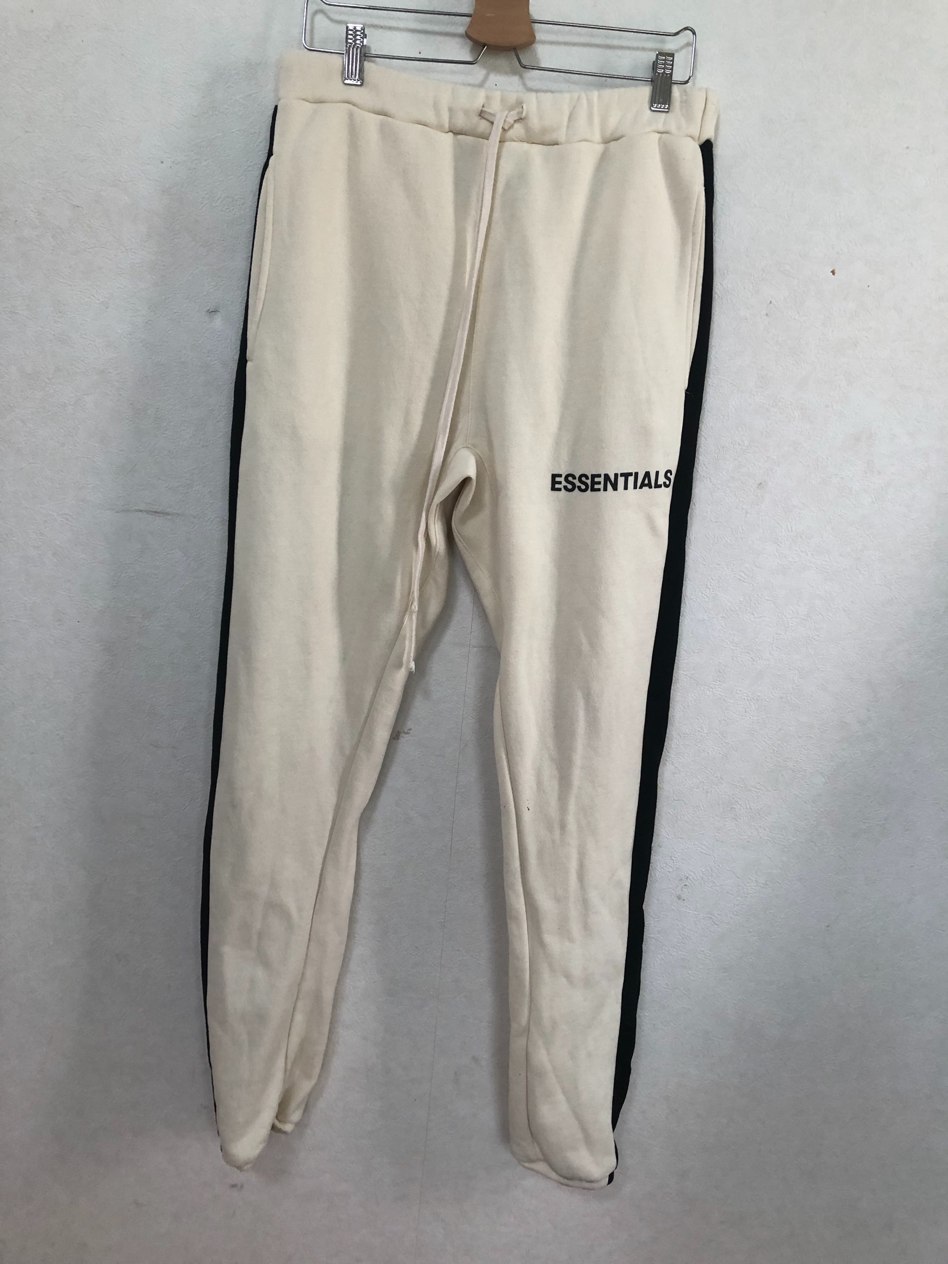 FEAR OF GOD Essentials Side Stripe Sweatpants "Cream"