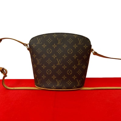 LOUIS VUITTON ルイヴィトン ドルーオ モノグラム PVC レザー ショルダーバッグ ブラウン
32174