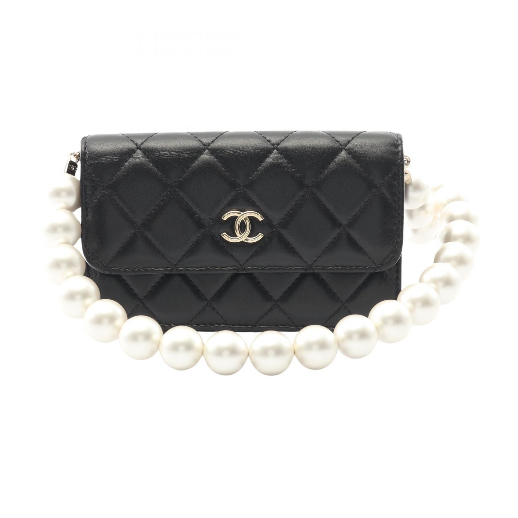 シャネル CHANEL マトラッセ パールチェーン ショルダーバッグ バッグ ラムスキン(羊革) レディース ブラック系 AP1838 【中古】