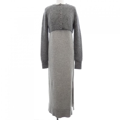 サカイ SACAI 22-06241 ワンピース