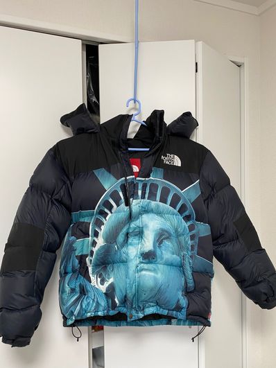 Supreme x The North Face Statue of Liberty Baltoro Jacket "Black"