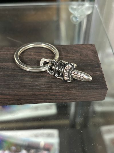 Chrome Hearts # 5 Dagger Key Ring "Silver"