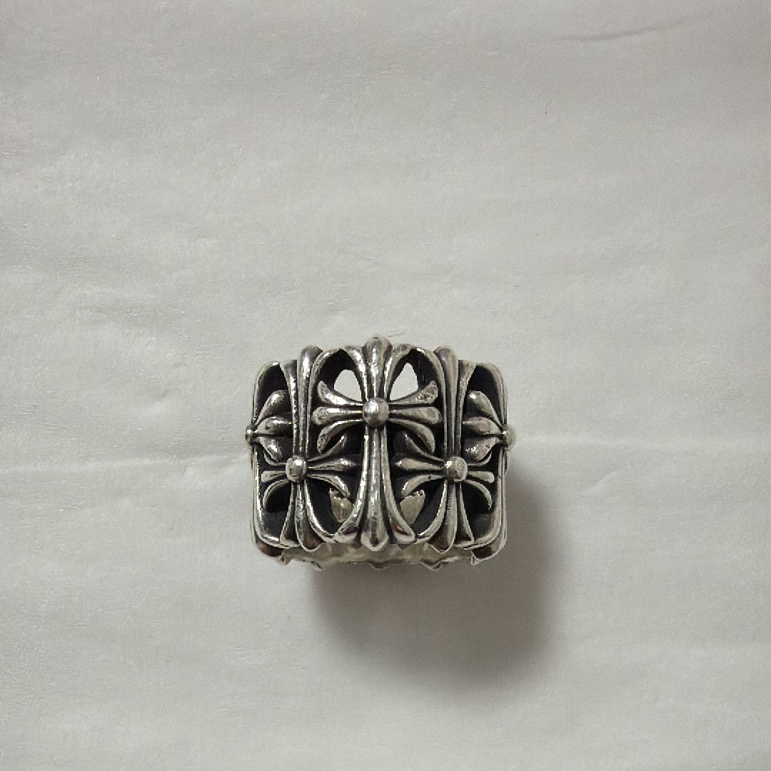 Chrome Hearts Cemetery Cross Ring "Silver"
