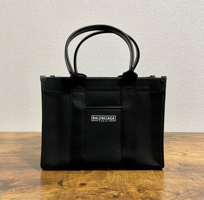 【新品】バレンシアガ ハードウェア スモールトートバッグ