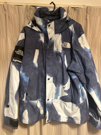 Supreme x The North Face Bleached Denim Print Mountain Jacket "Indigo"