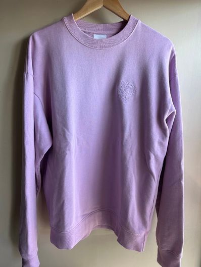 girls don't cry logo crewneck