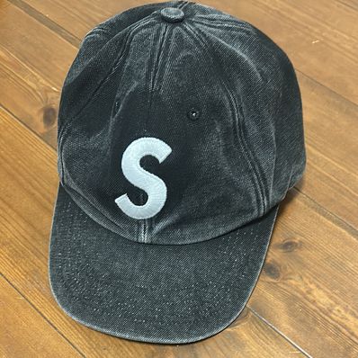 Supreme Pigment S Logo 6-Panel "Black"