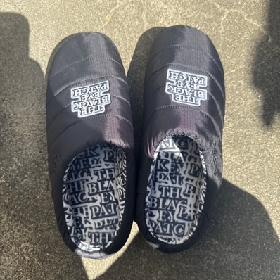 Blackeyepatch OG Label Subu Sandals "Black"