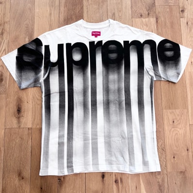 Supreme Bleed Logo S/S Top "White"