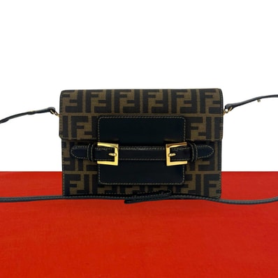 FENDI フェンディ ズッカ FF 柄 キャンバス レザー ショルダーバッグ ブラウン
21844