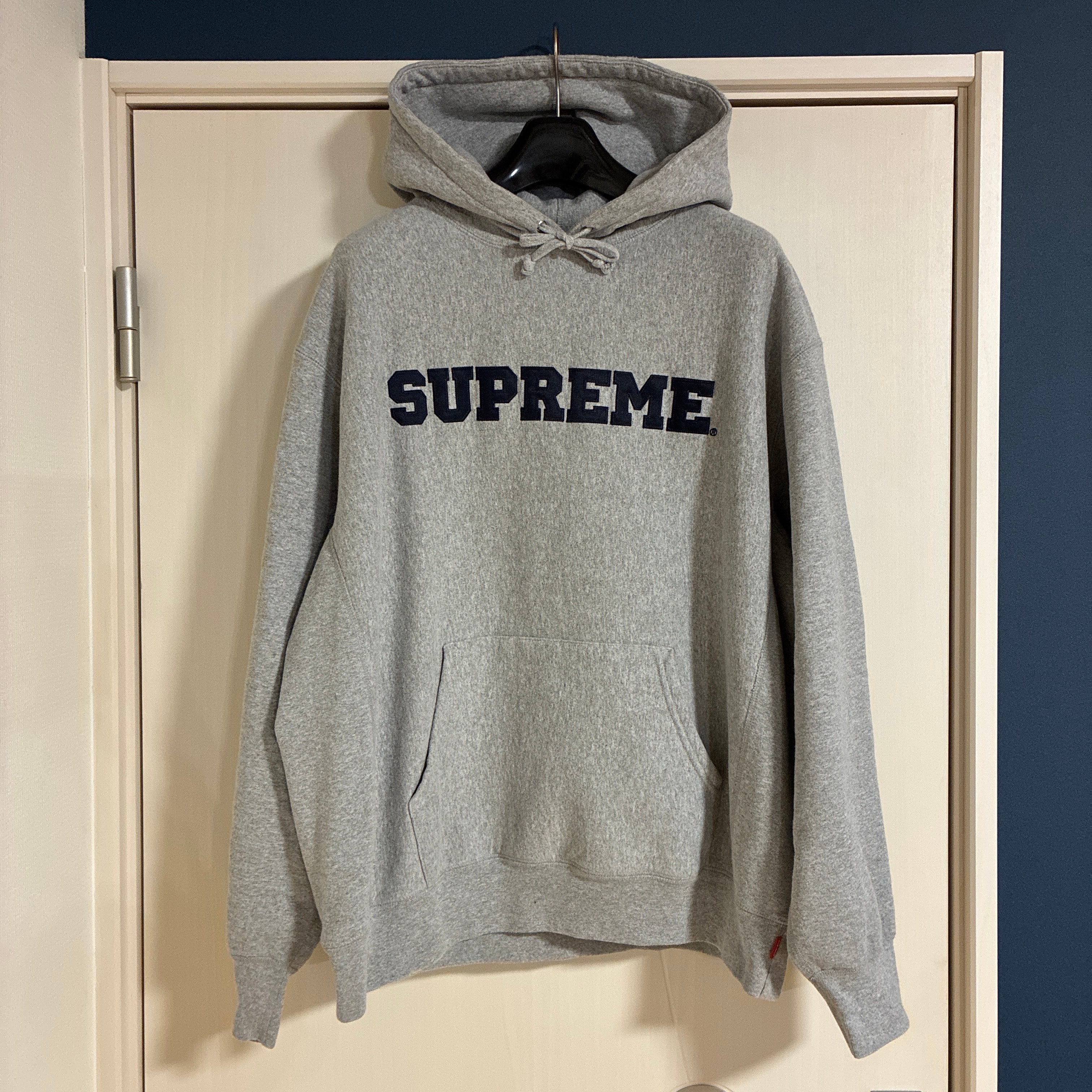 Supreme Collegiate Hooded Sweatshirt "Heather Grey"