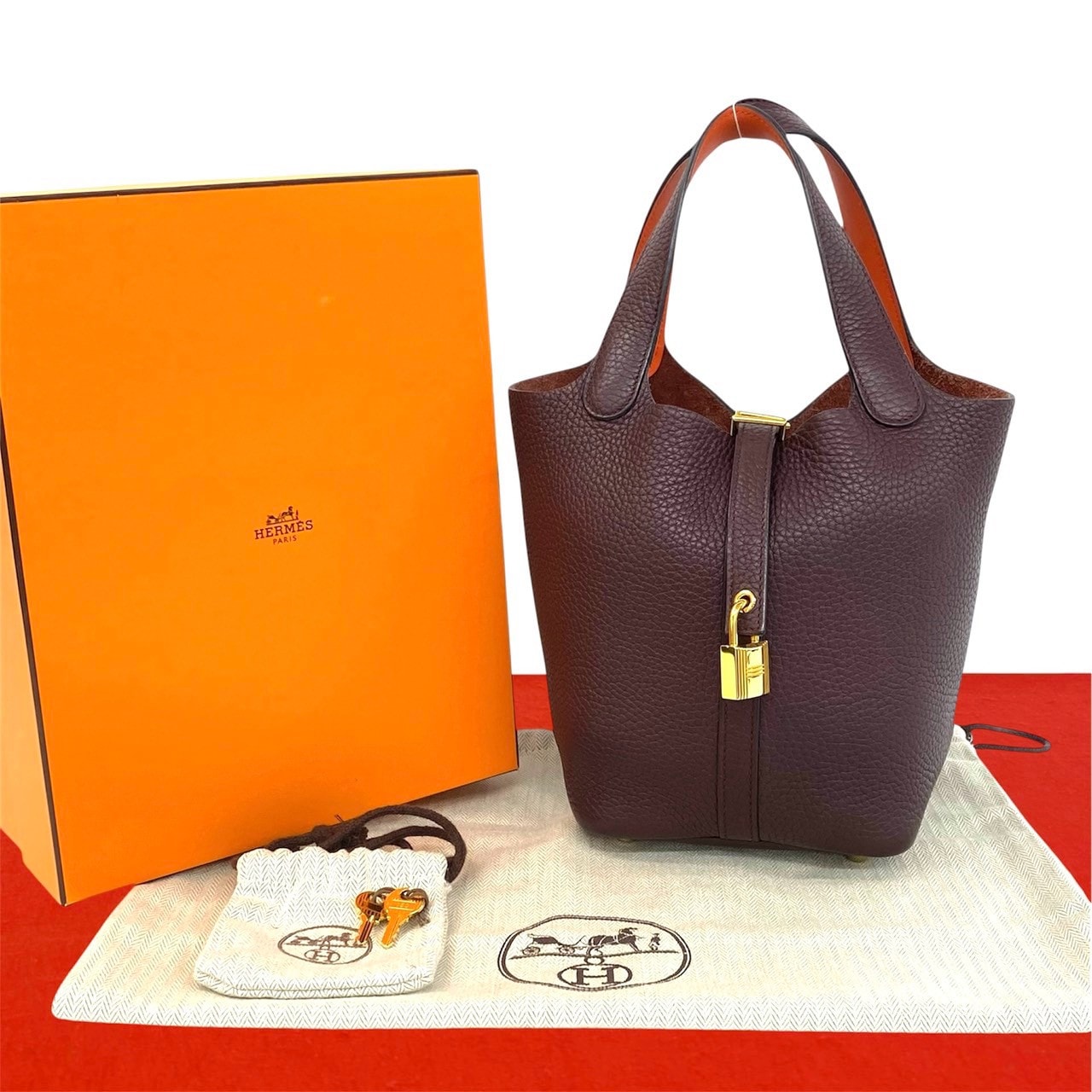 HERMES エルメス ピコタン ロック PM トリヨンクレマンス スイフト ハンドバッグ ワインレッド
28290