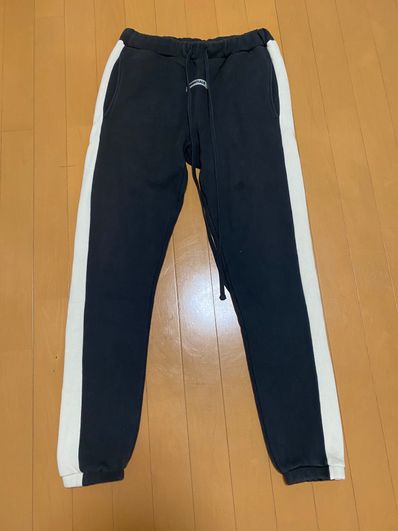 FEAR OF GOD ESSENTIALS Side Stripe Sweatpants (FW19) "Black"