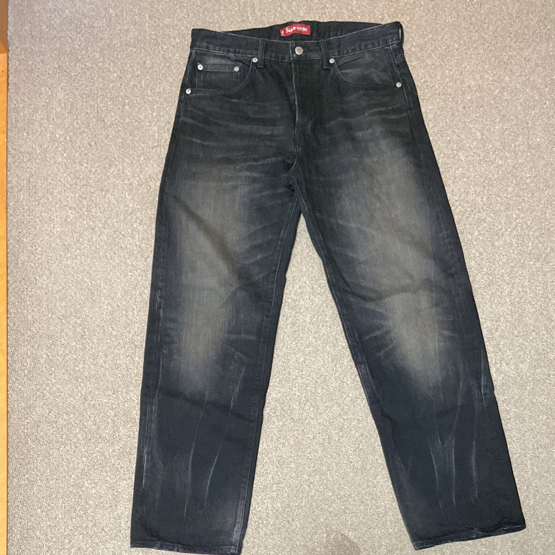Supreme Distressed Loose Fit Selvedge Jean "Washed Black" (25SS)