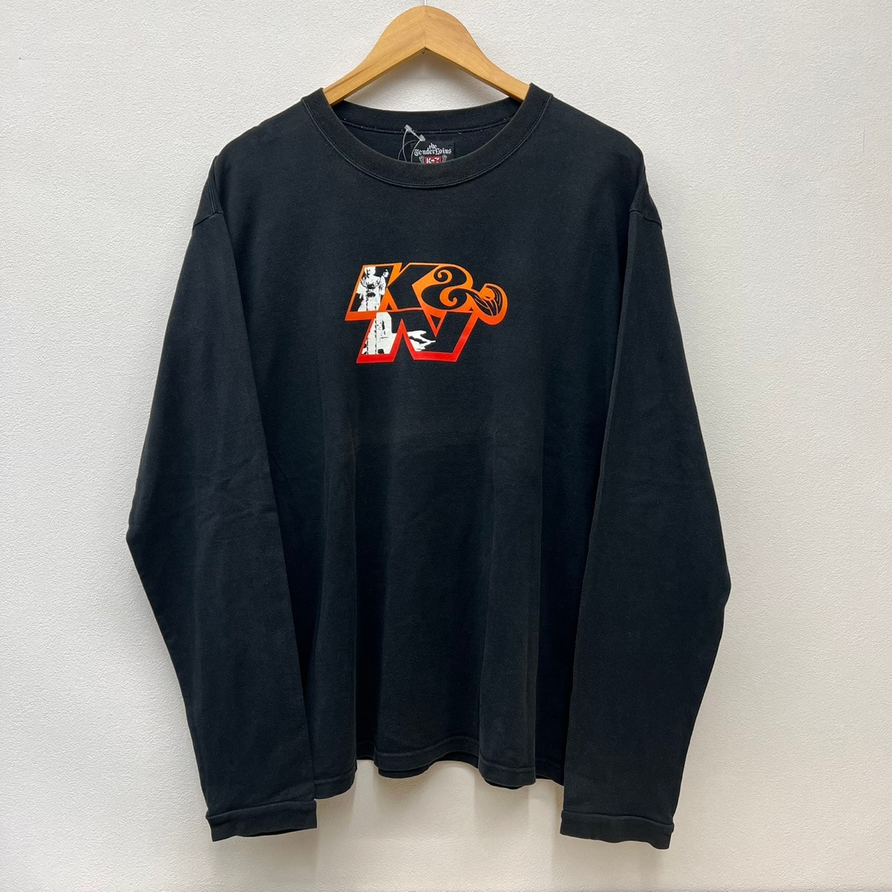 TENDERLOIN【テンダーロイン】 K7 ブラック フロント バック プリント 長袖Tシャツ L