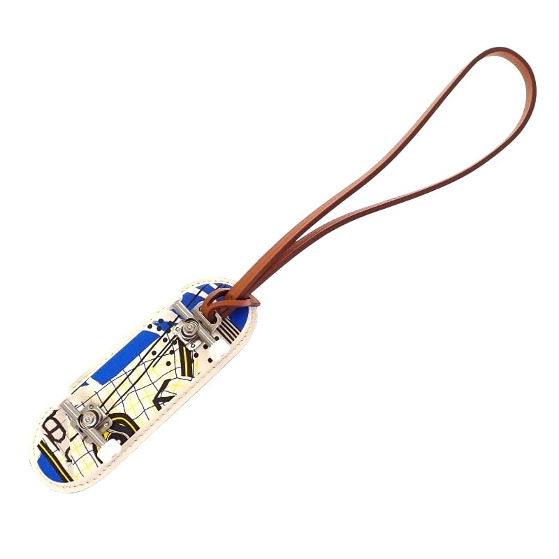 エルメス フィンガー スケートボード バッグチャーム【中古】【Aランク】